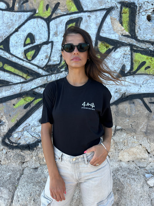 Lady Black tee